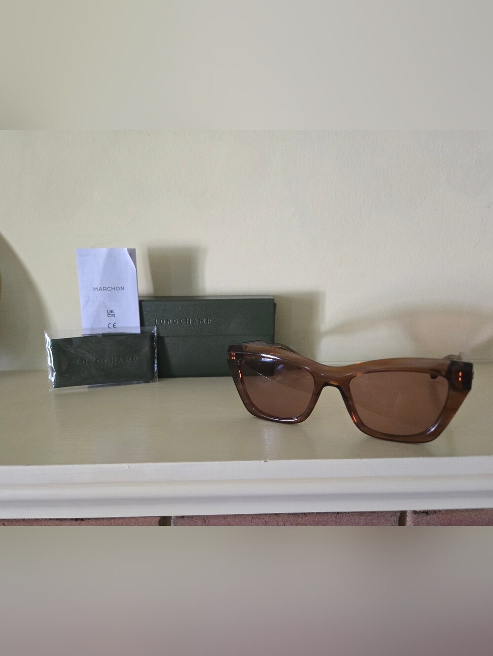 Longchamp LO77S N 53-19-140 Sunglasses Brown With Case Paperwork & Cleaning Clot